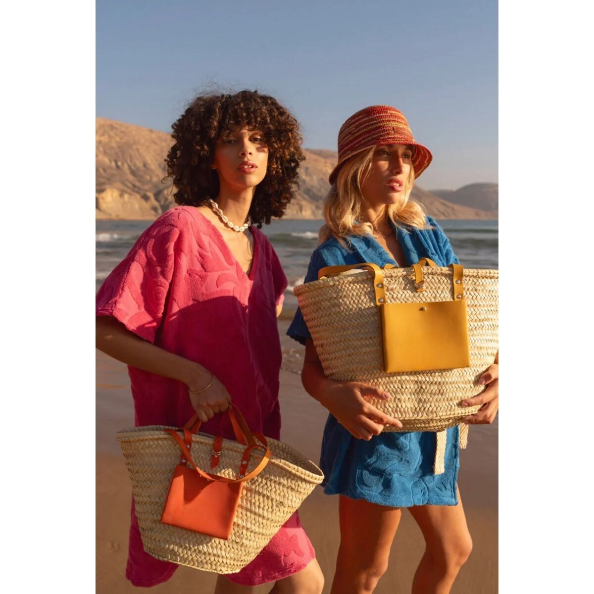 Primavera Basket – Handwoven Doum Palm Tote with Green Leather