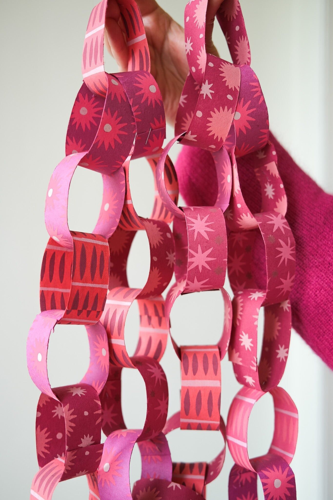 Kit catena di carta rosa e rossa