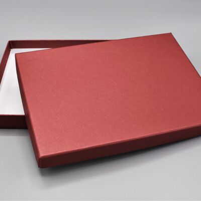 A5 IN RUBIN: Stabile Schachtel mit Deckel als Geschenkbox o. Fotobox - original artoz PURE Box