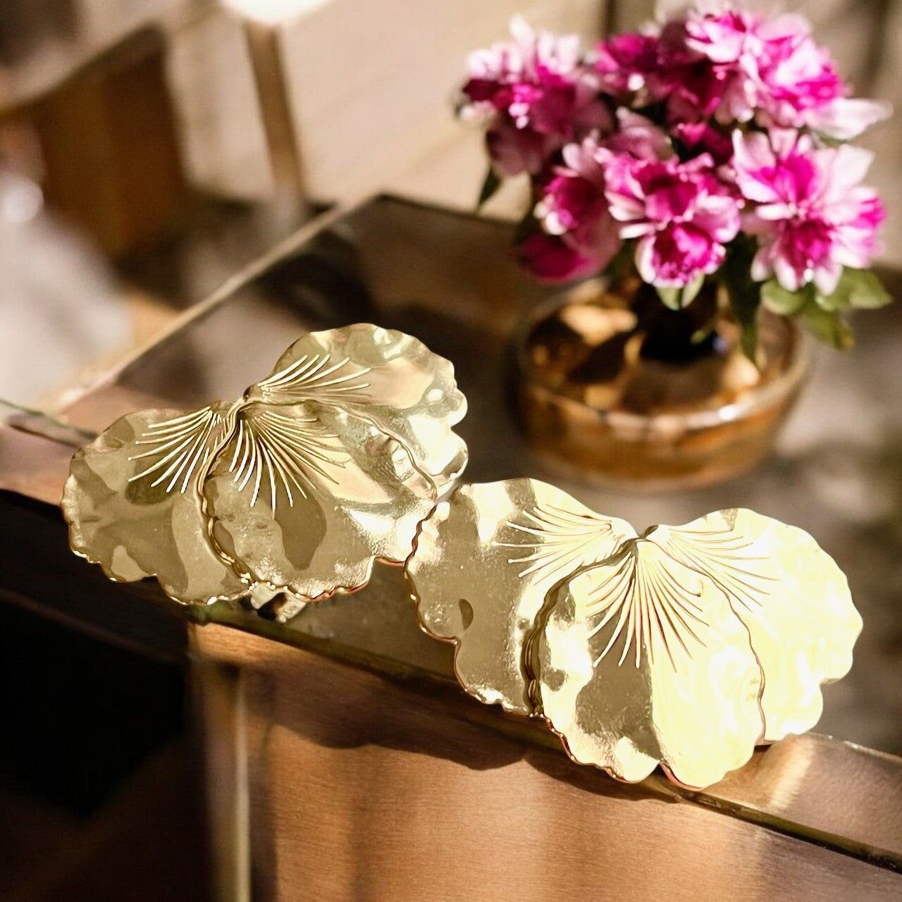 "MAJESTUEUSE" earrings in gold-plated stainless steel