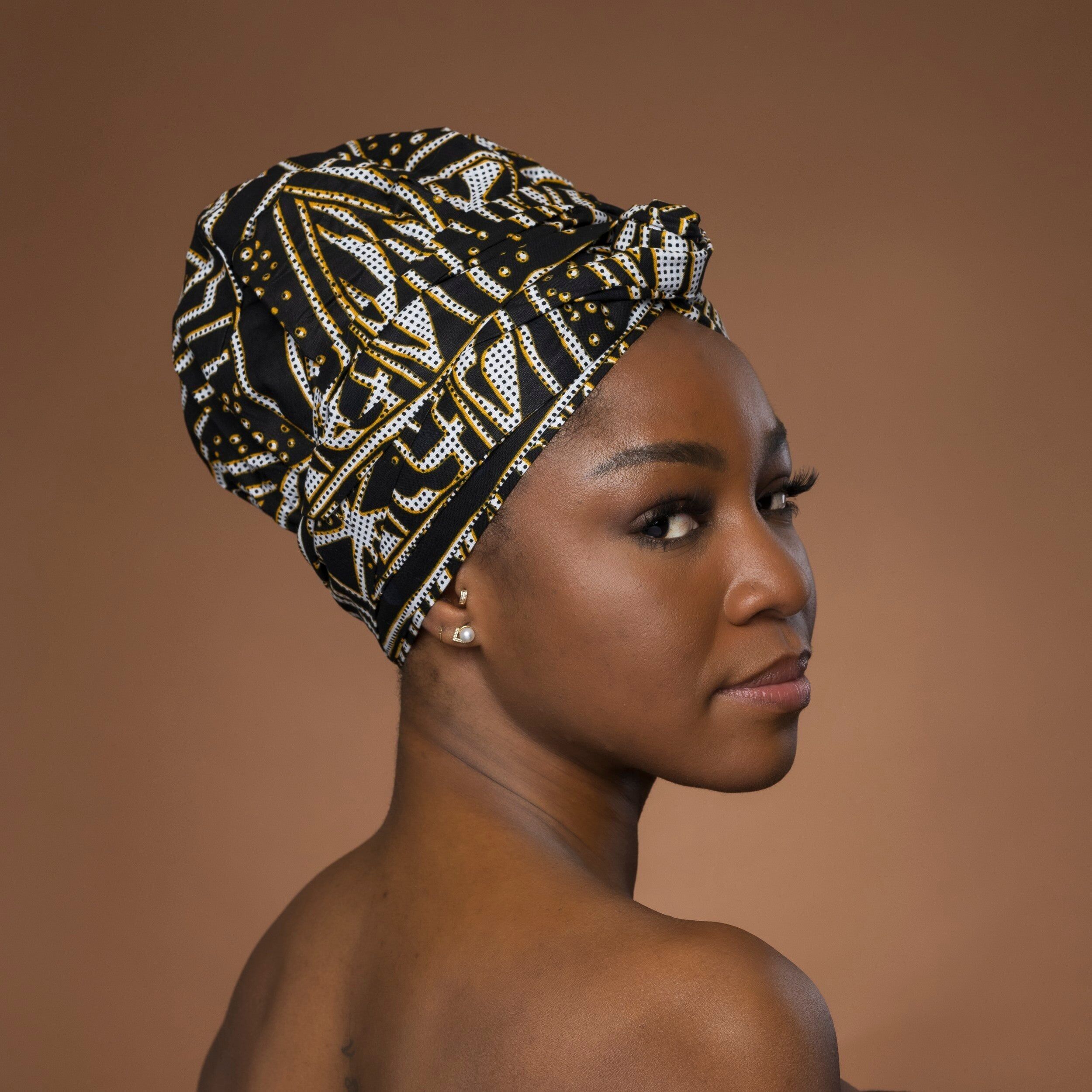 Foulard facile à porter - Bonnet doublé de satin - Noir et jaune Ndop Cameroun