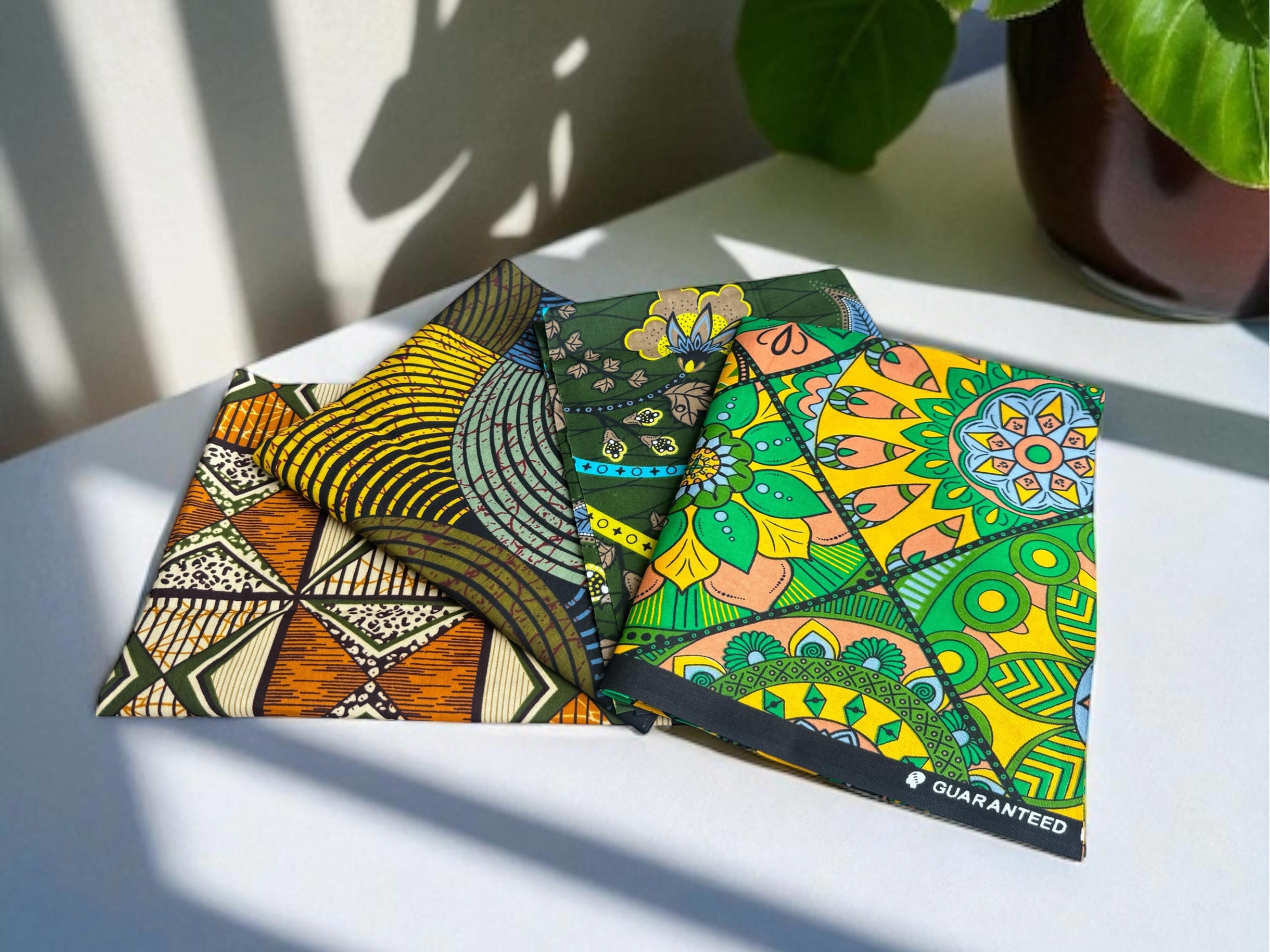 4 Fat Quarters – Grüne Stoffmischung für Quilts / Patchwork – Afrikanischer Druckstoff