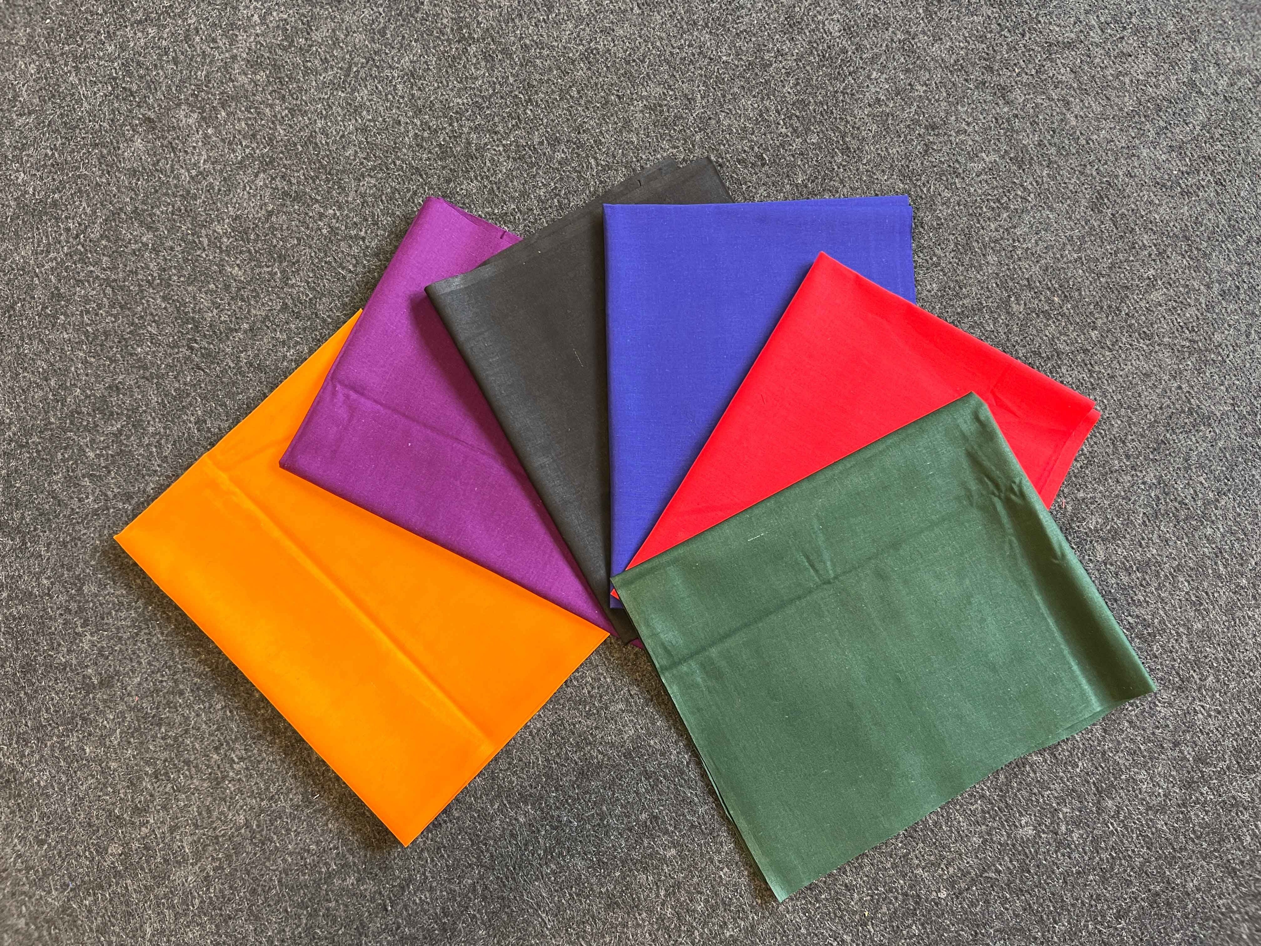 6 Fat Quarters – Unifarbene Mischung / Quiltstoffe / Patchworkstoffe