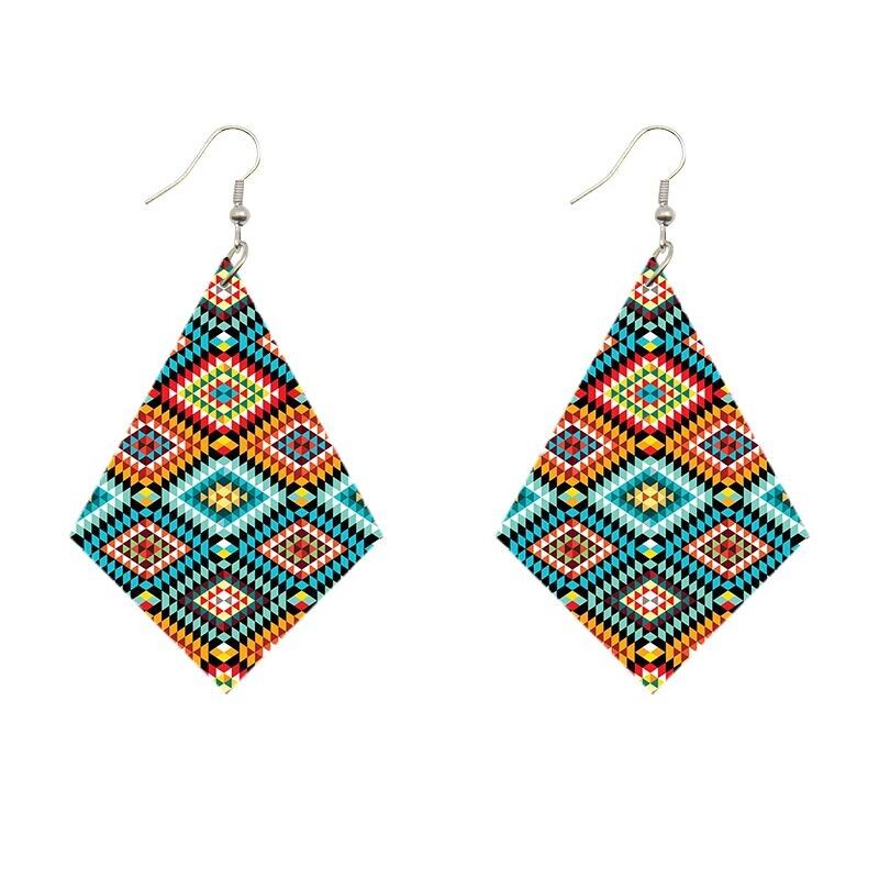 Orecchini con stampa africana | Orecchini in legno blu a forma di rombo