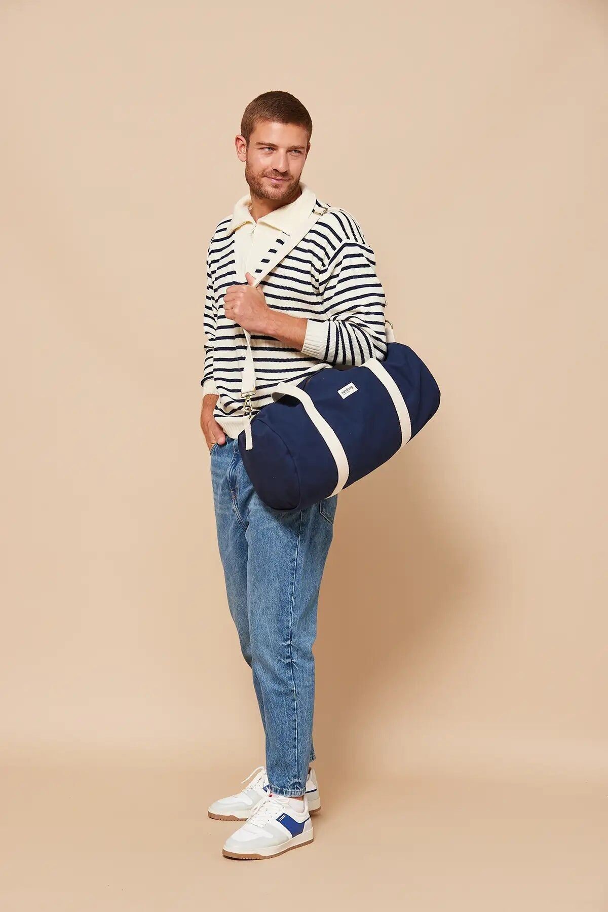Simon Navy duffel bag