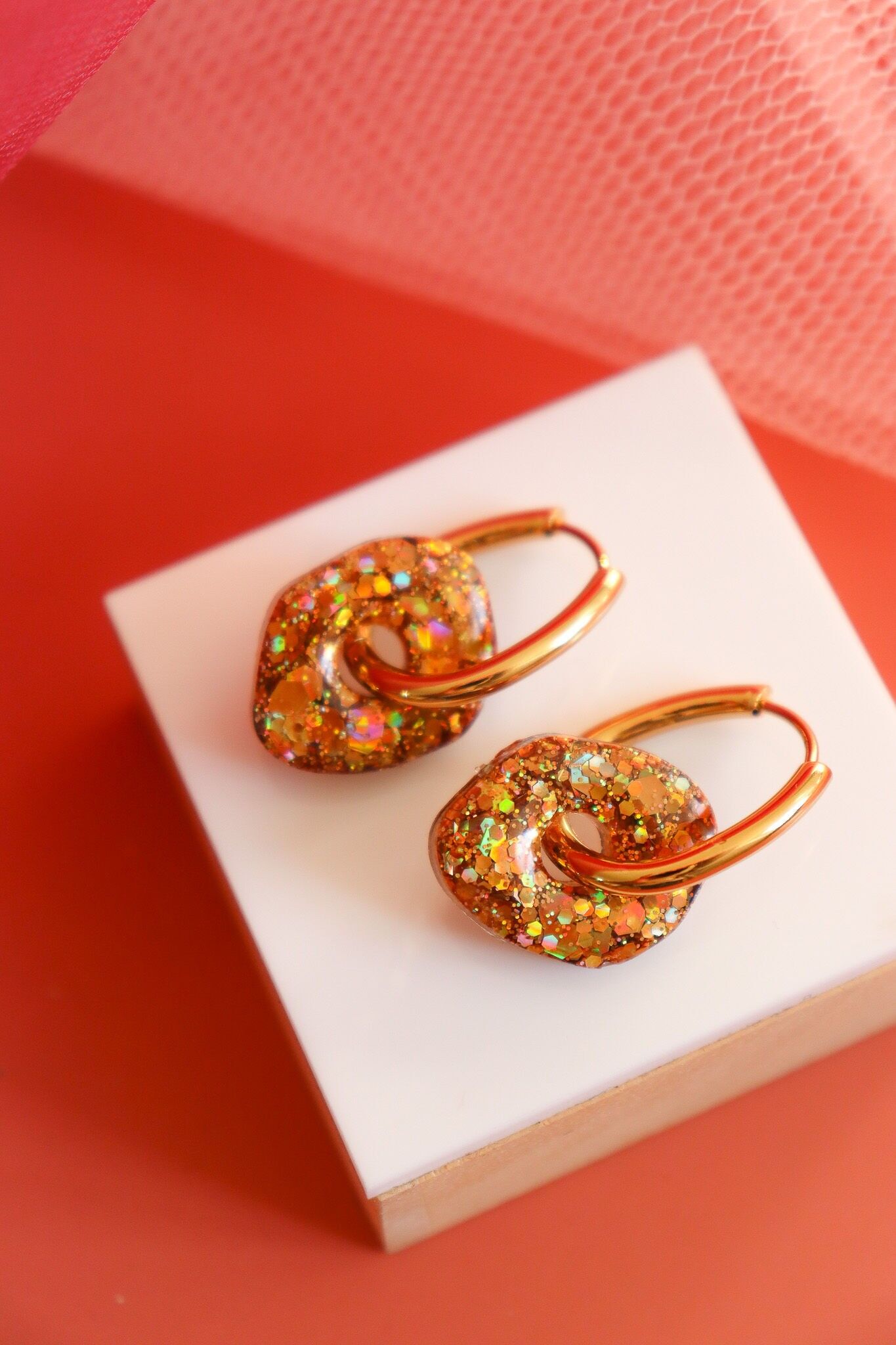 Himmlische kreolische Ohrringe aus Altgold