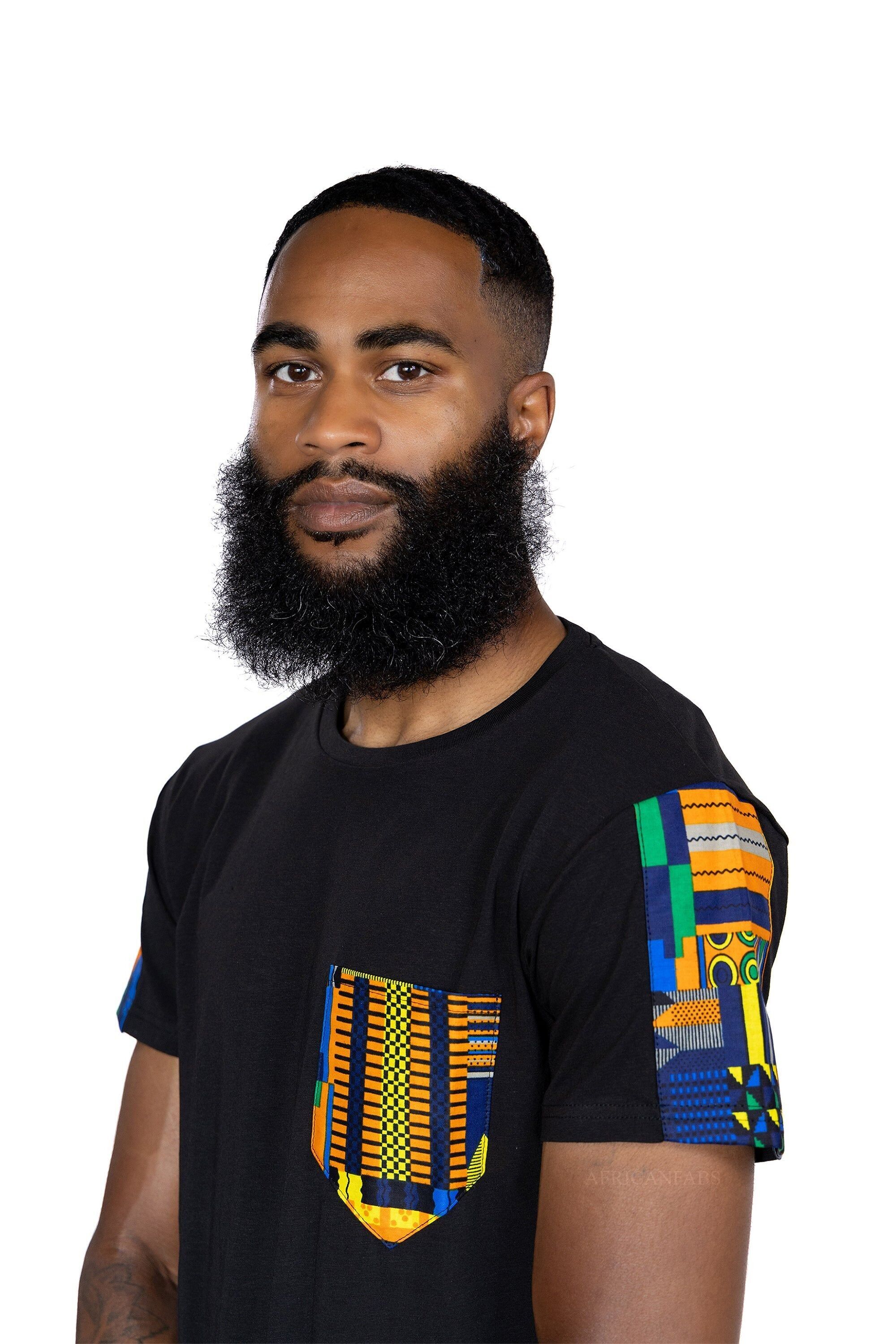 T-Shirt mit afrikanischen Musterdetails – blau/orange Kente-Tasche
