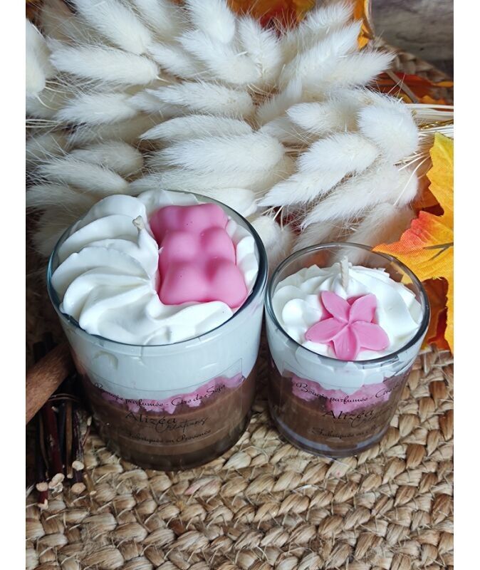 Chocolate marshmallow candle