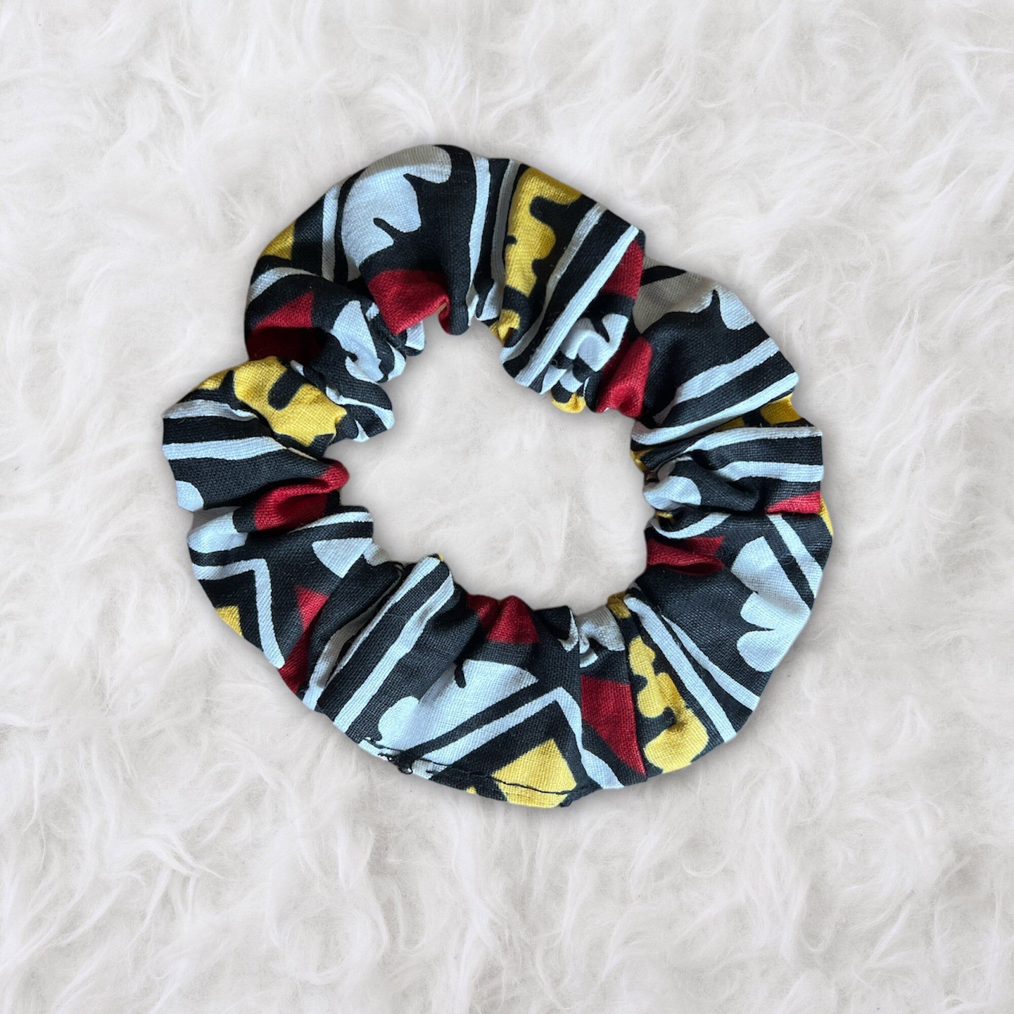 Haargummi mit afrikanischem Muster – Haaraccessoire – Beige