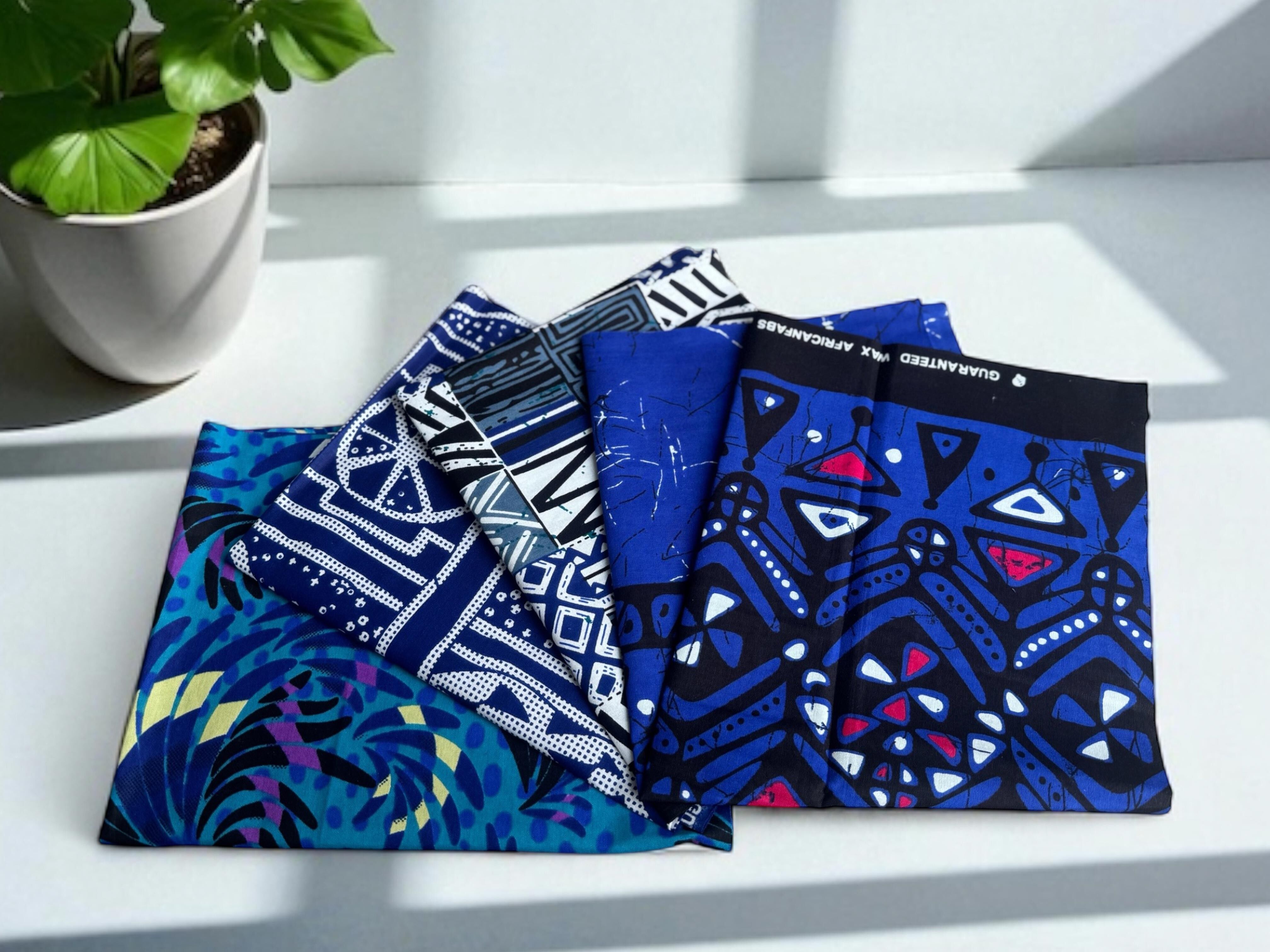 4 Fat Quarters – Blaue Stoffmischung für Quilts/Patchwork – Afrikanischer Druckstoff