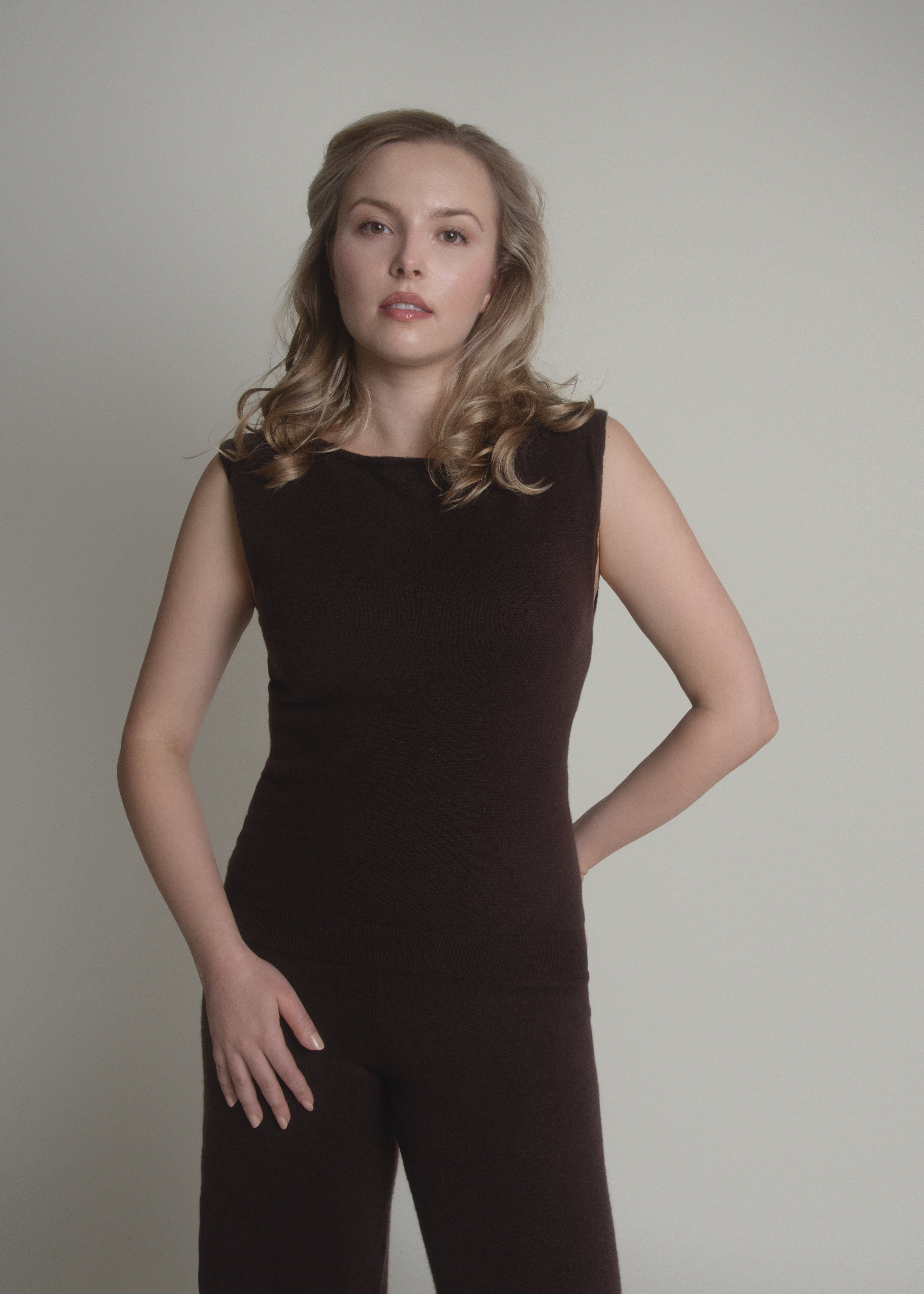 Gilet en cachemire à manches courtes