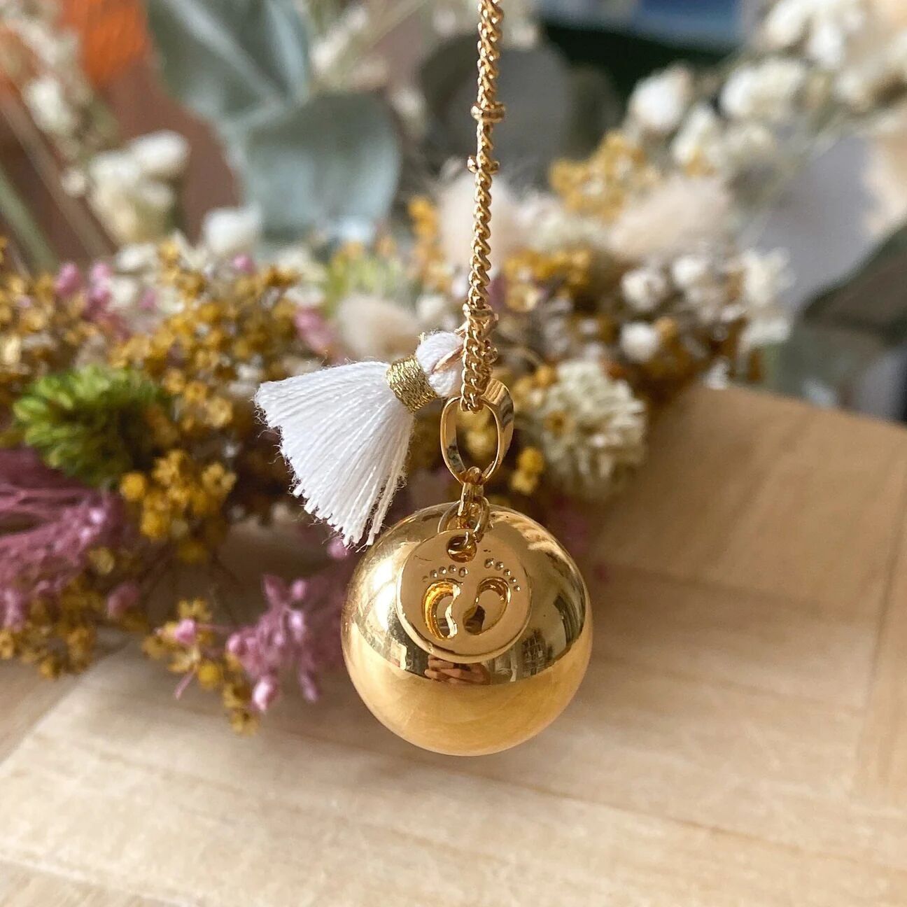 Gravidanza Bola Piccolo Piede Oro