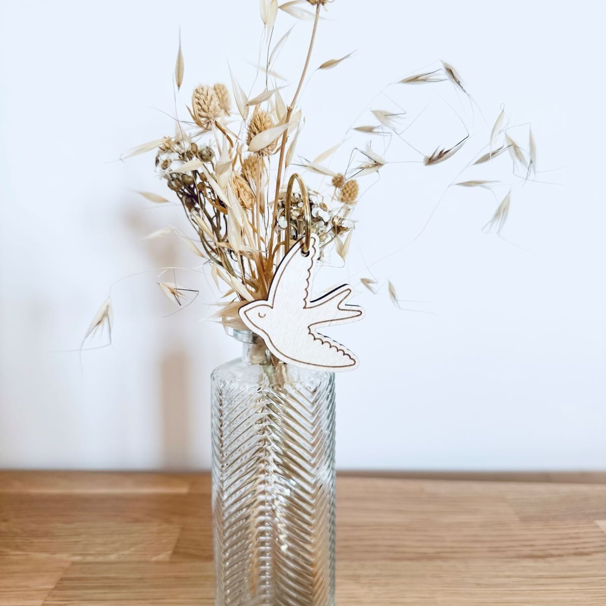 Pájaro carpintero botánico - Golondrina