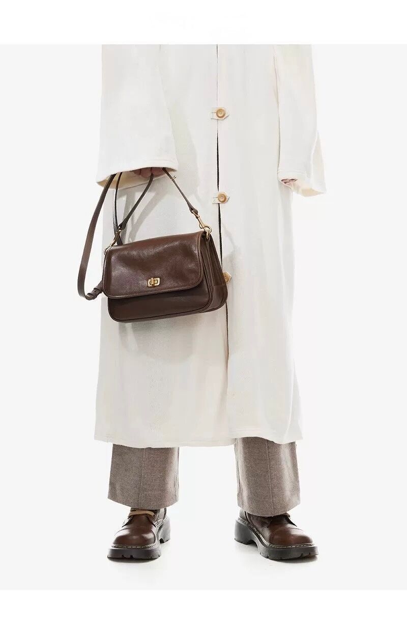 Schultertasche aus Leder im Vintage-Stil