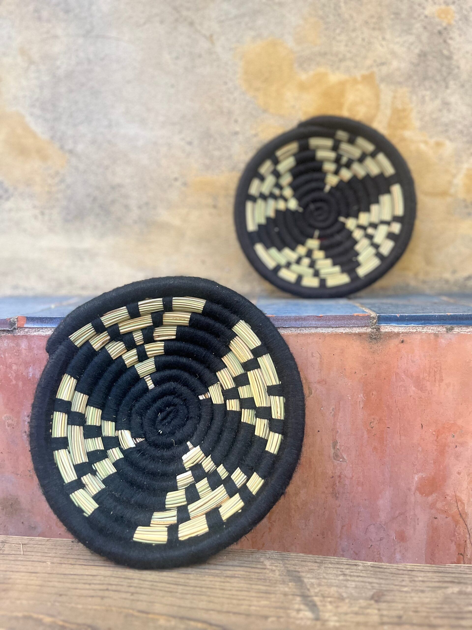 Flacher Korb – Handgefertigte marokkanische Dekoration 🌿✨