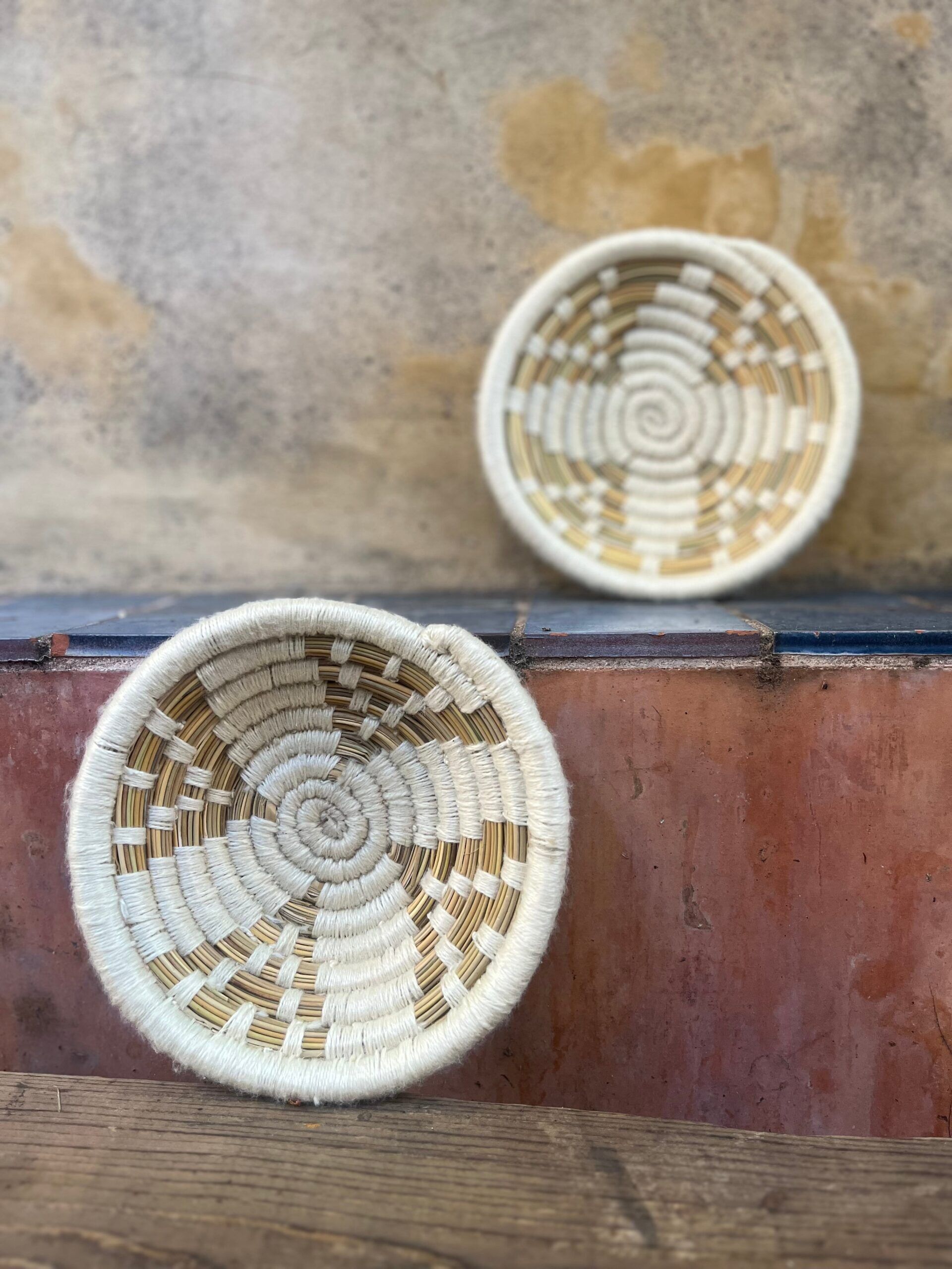 Flacher Korb – Handgefertigte marokkanische Dekoration 🌿✨