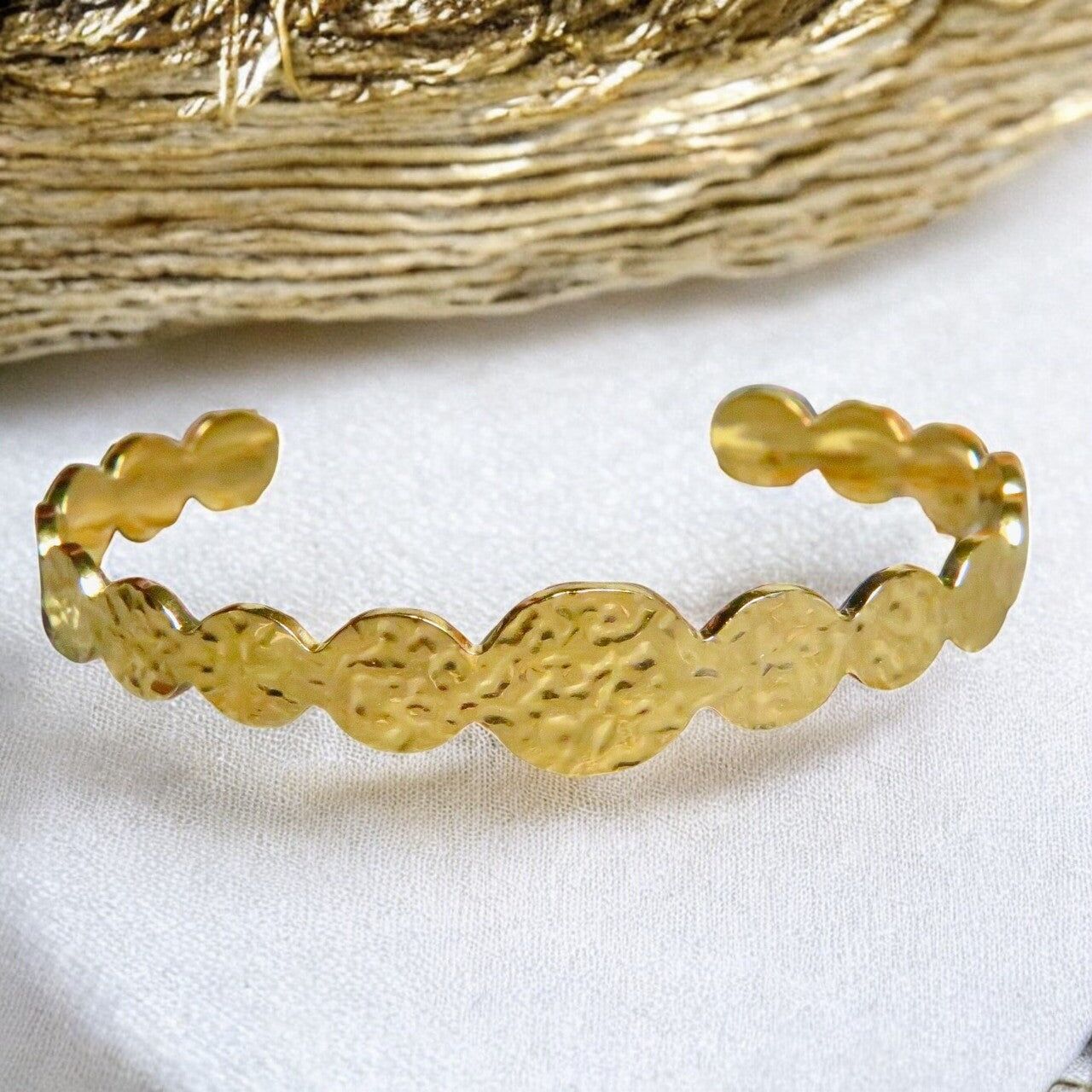 "JOSIANE" gold-plated steel bangle bracelet - adjustable