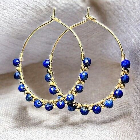 “SERAPHINA” hoop earrings with Lapis lazuli stone