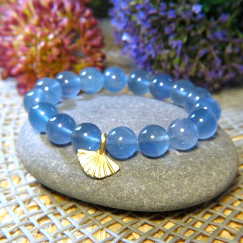 "LONDON" bracelet in natural AAA grade Fluorite stones and zamak charm