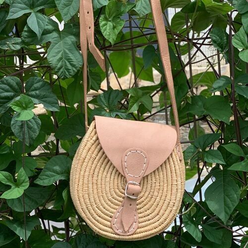 Sac à main rond en rotin beige avec finitions en cuir - Sac panier tressé à la main