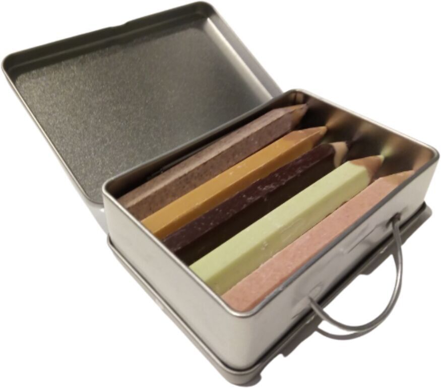 Koffer mit 10 Schokoladenstiften