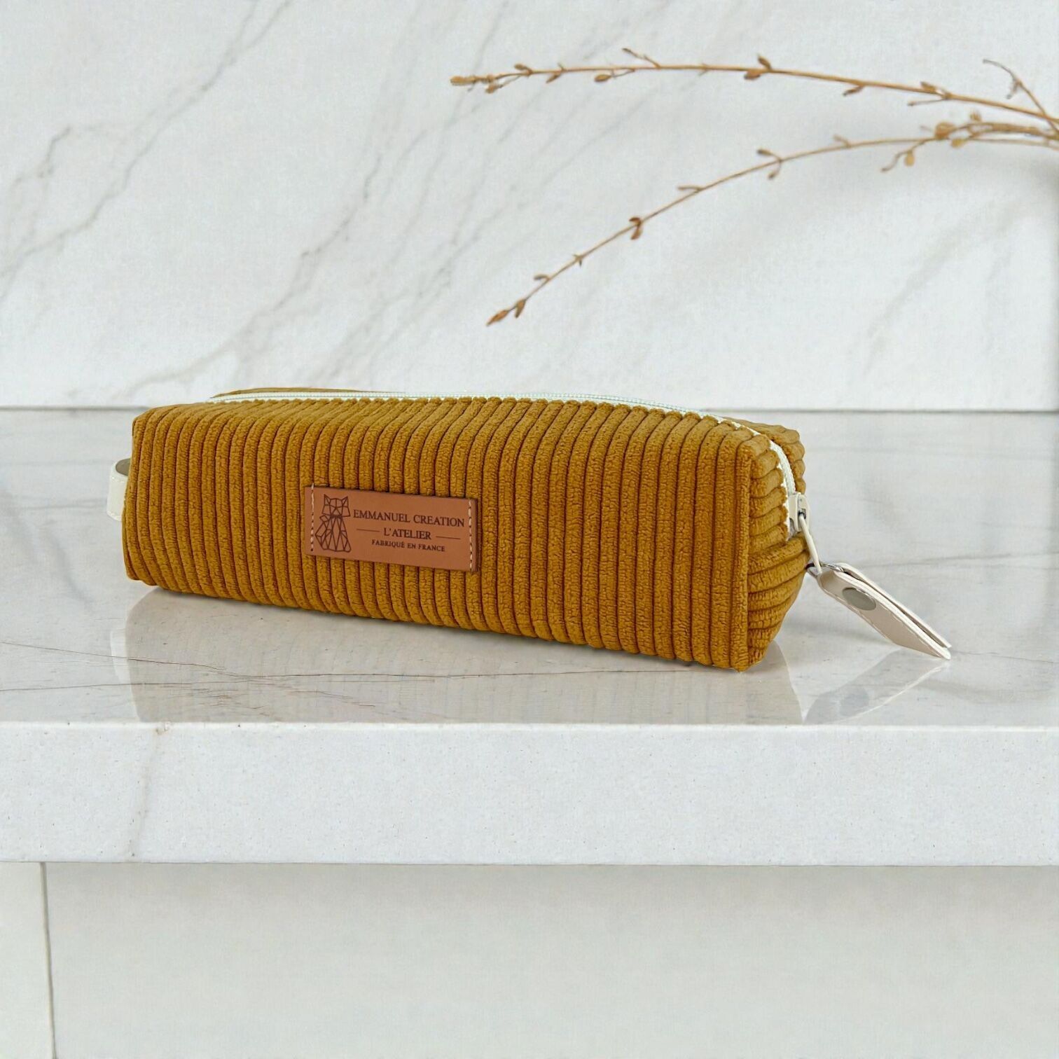 Estuche para lápices de pana color camello