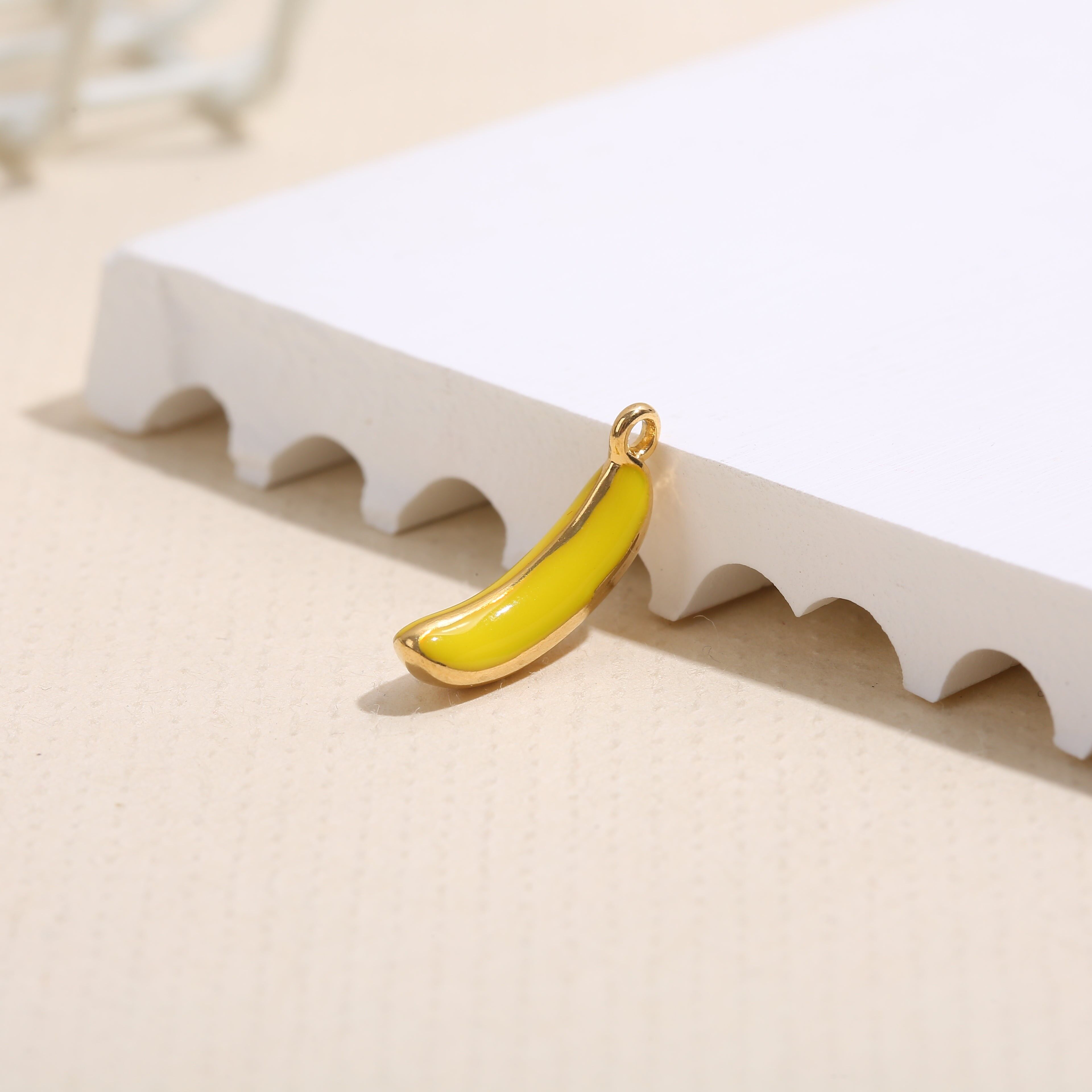 Set aus 3 vergoldeten Bananenanhängern, gelb und gold