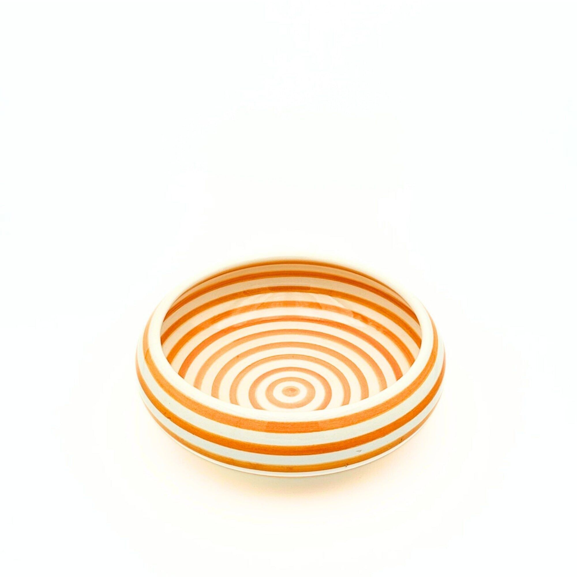 Rounded soup plate with yellow circles (Ø17cm)