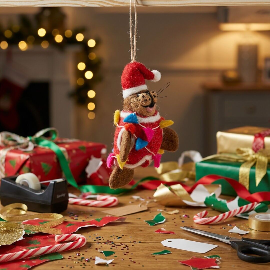Décoration de Noël Walter le morse en feutre fait main