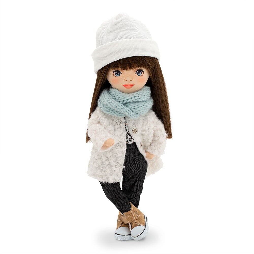 Peluche, Sweet Sisters - Sophie en manteau de fourrure blanche + ensemble d'accessoires bonus (35 cm)