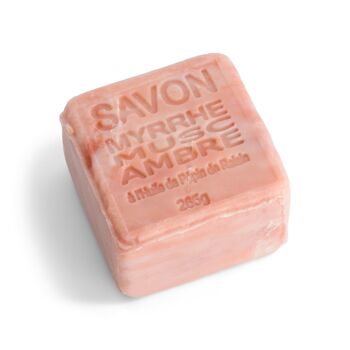 Savon cube Musc, Myrrhe & Ambre 260g 2