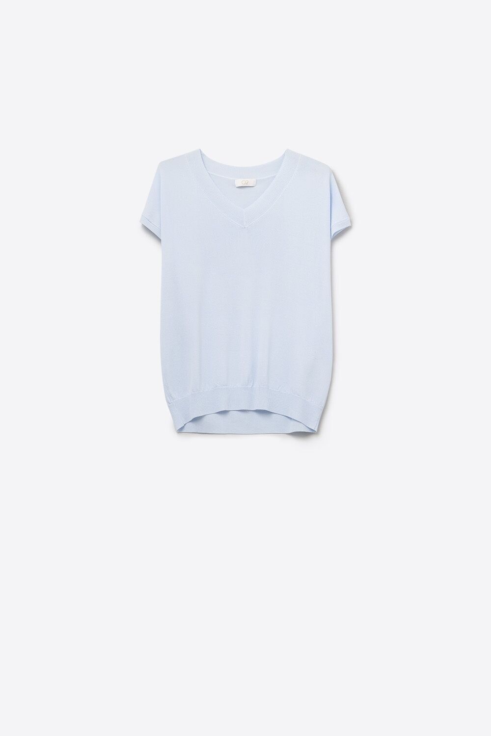 Suéter azul ligero de punto con cuello en V y mangas cortas