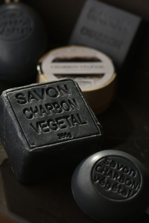 Savon cube au Charbon Végétal 260g