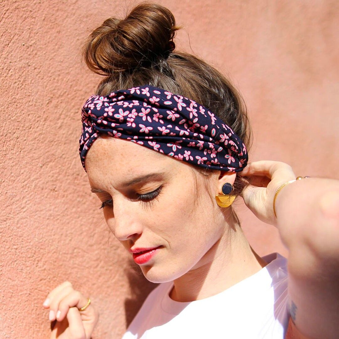 Headband ADÈLE/ Bandeau fleuri marine et rose fabriqué à paris, idéal pour cheveux longs ou courts, collection printemps été