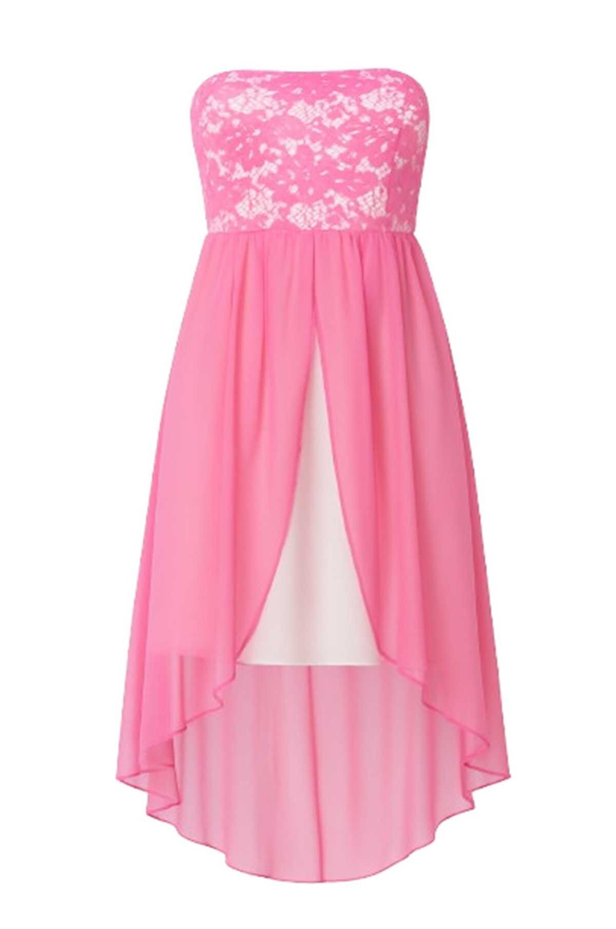 Vestido de capas transparentes y de encaje