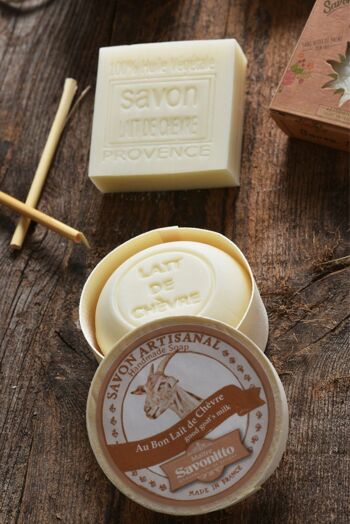 Savon au lait de Chèvre dans boite en bois 100g 1