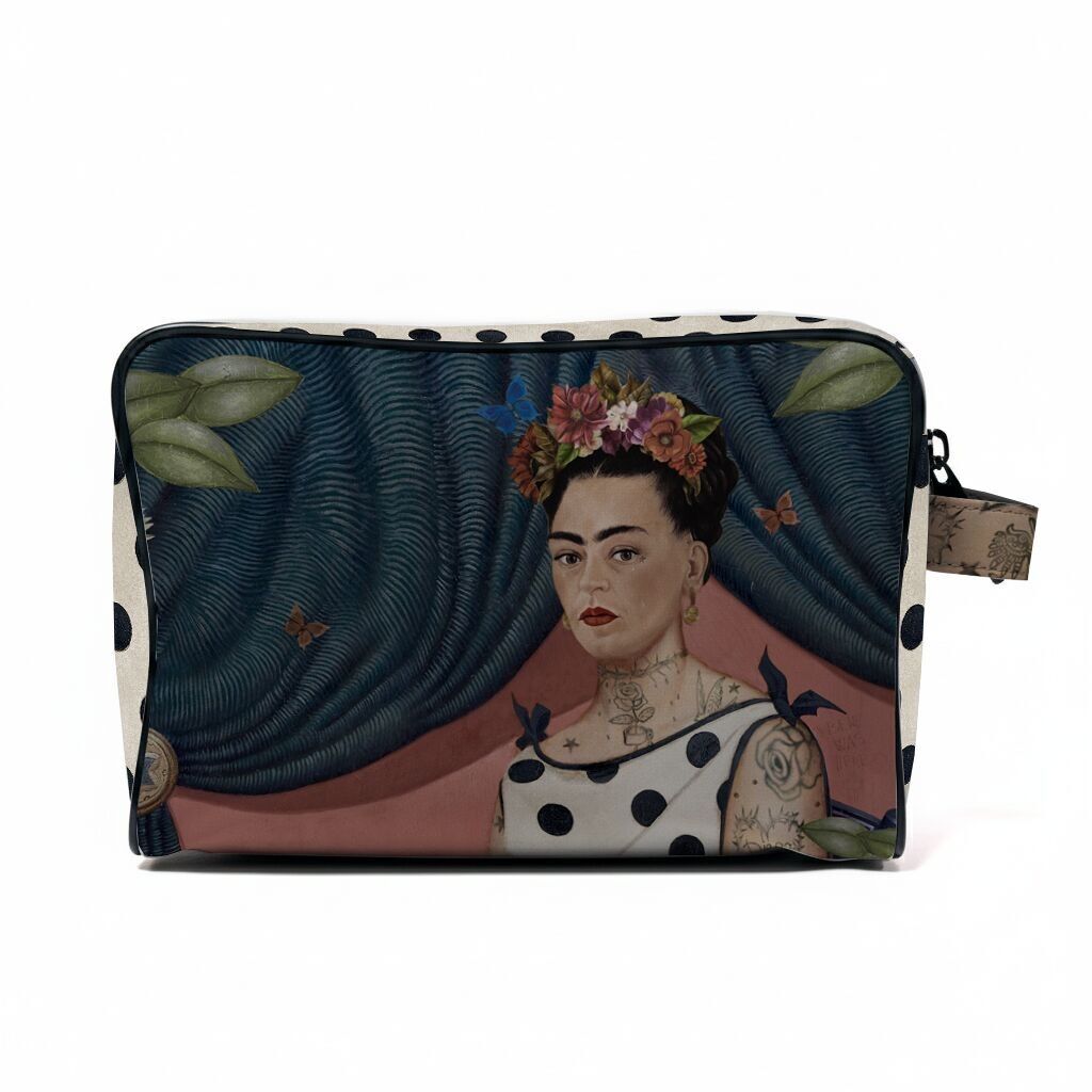 THE MUSE TOILETRY BAG
