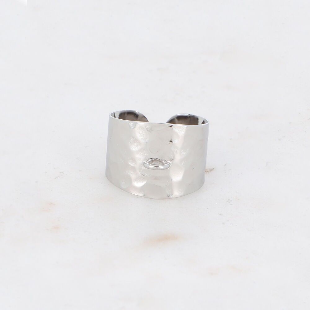 anelli con effetto martellato, attacco per lucchetti