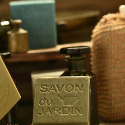 Savon cube du Jardinier pour les mains