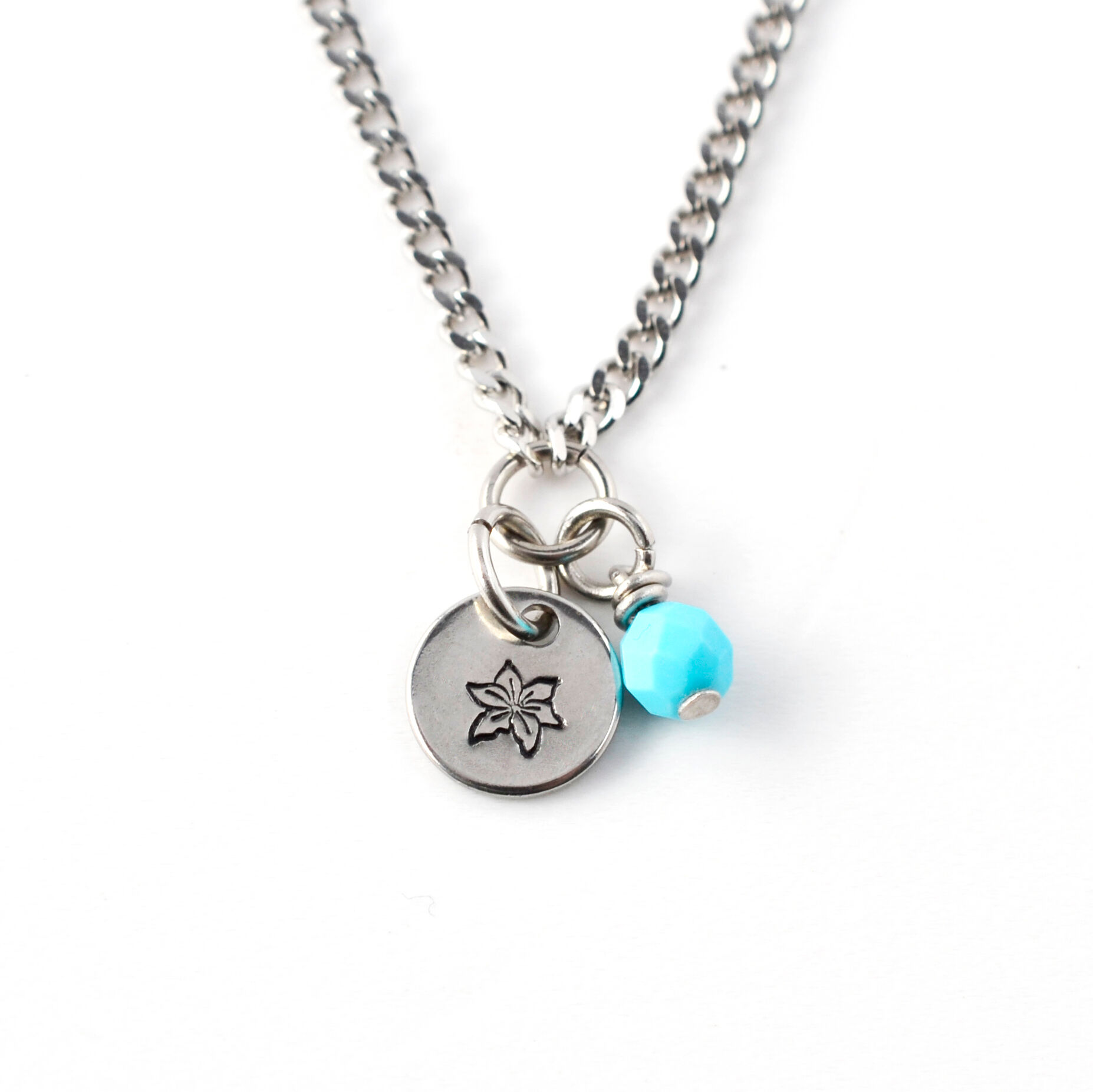 Geburtsblumen- und Geburtssteinkette für Dezember, Weihnachtsstern & Türkis, handgefertigter personalisierter Schmuck