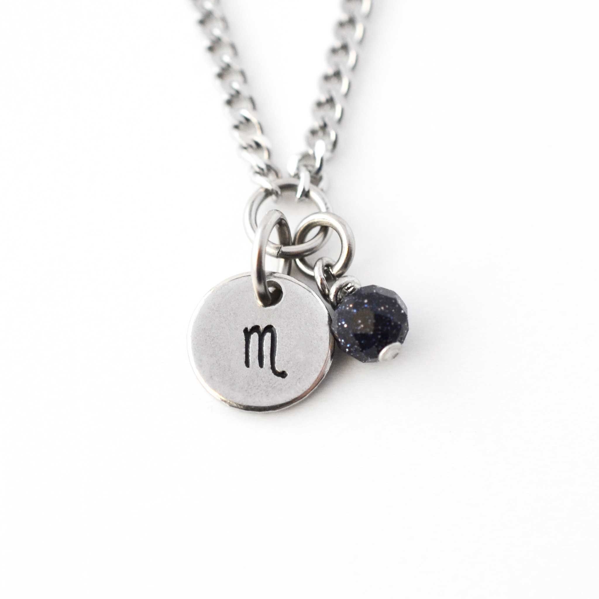 Collier Scorpion, bijou astrologique hypoallergénique pour peaux sensibles