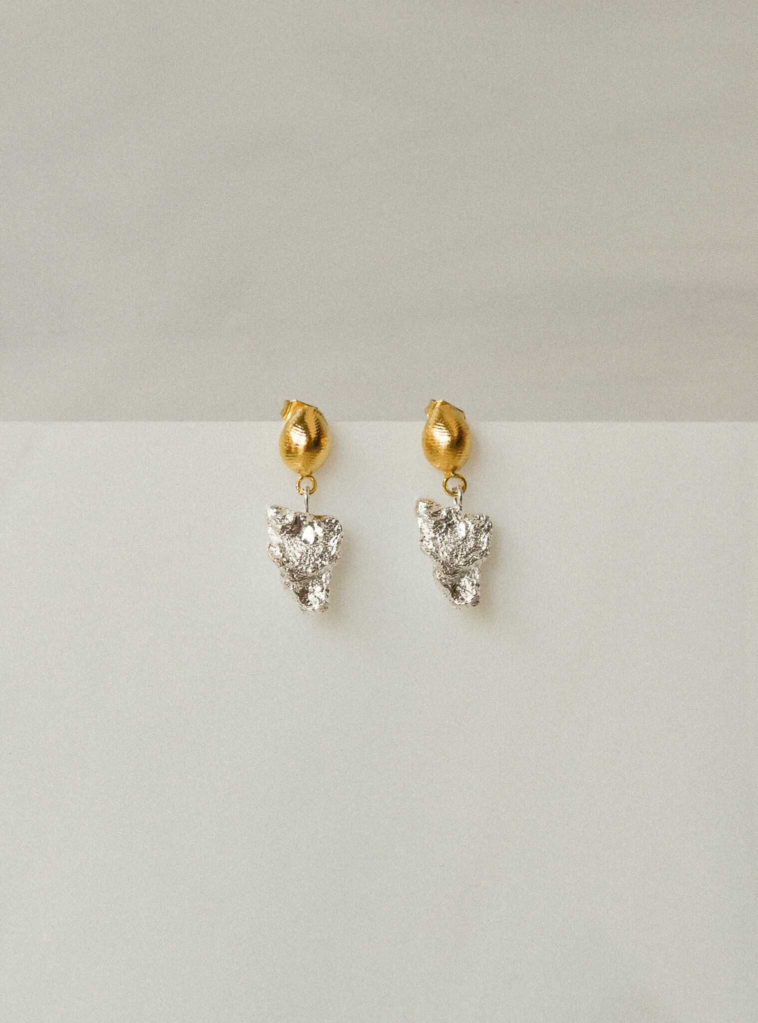 Two-tone rock earrings