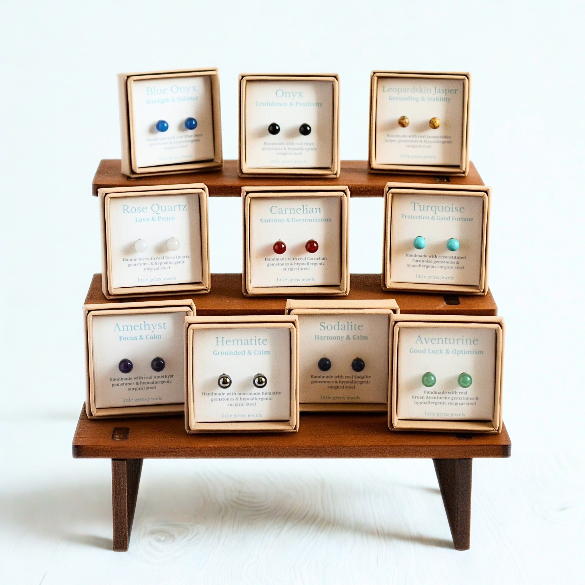 Ensemble de démarrage de boucles d'oreilles à clous en pierre précieuse de 6 mm, clous en acier chirurgical hypoallergénique avec présentoir