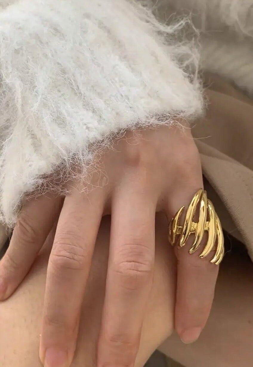 Dicker, mehrarmiger, skulpturaler, verstellbarer Ring