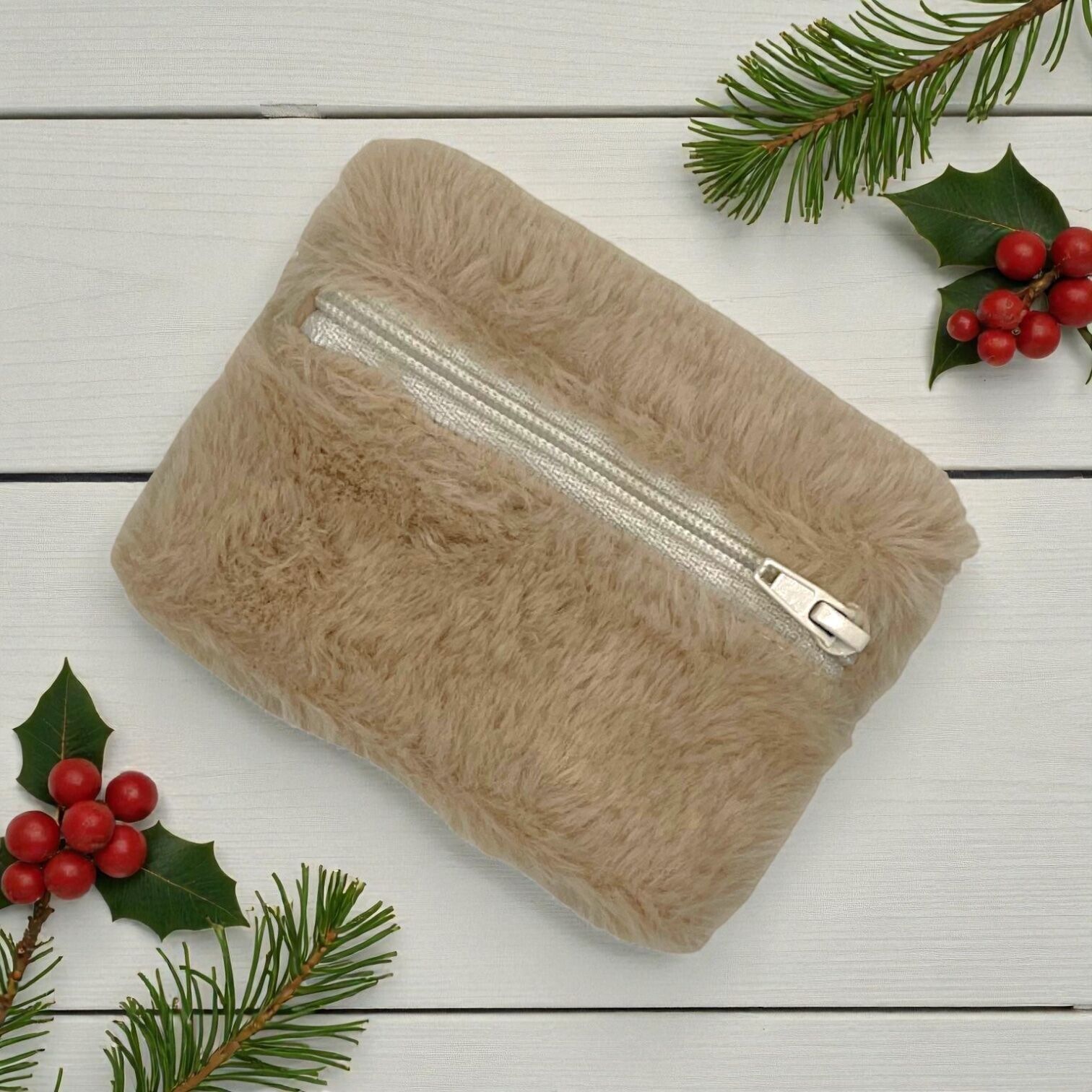 XS Clutch, "Fur" Sand