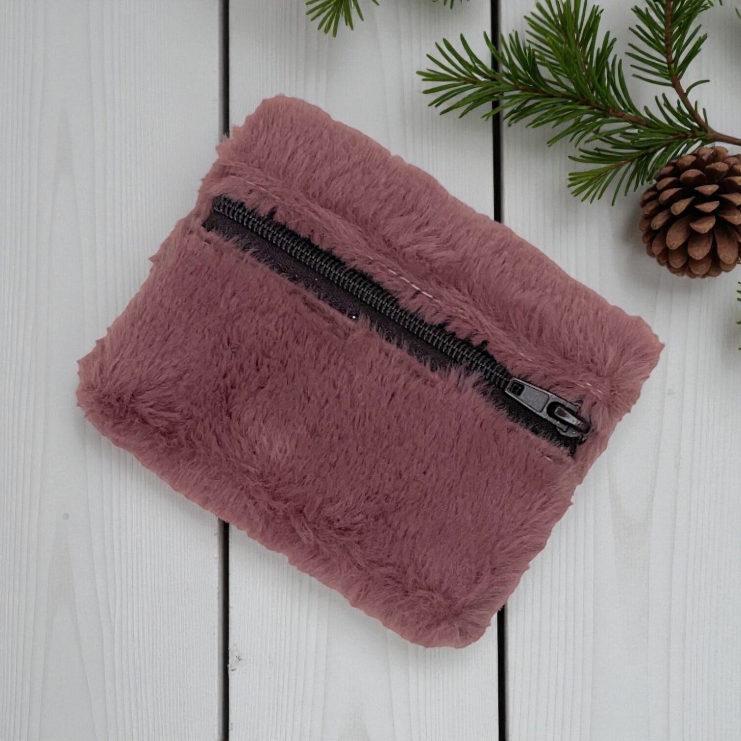 XS Clutch, "Fur" Flieder