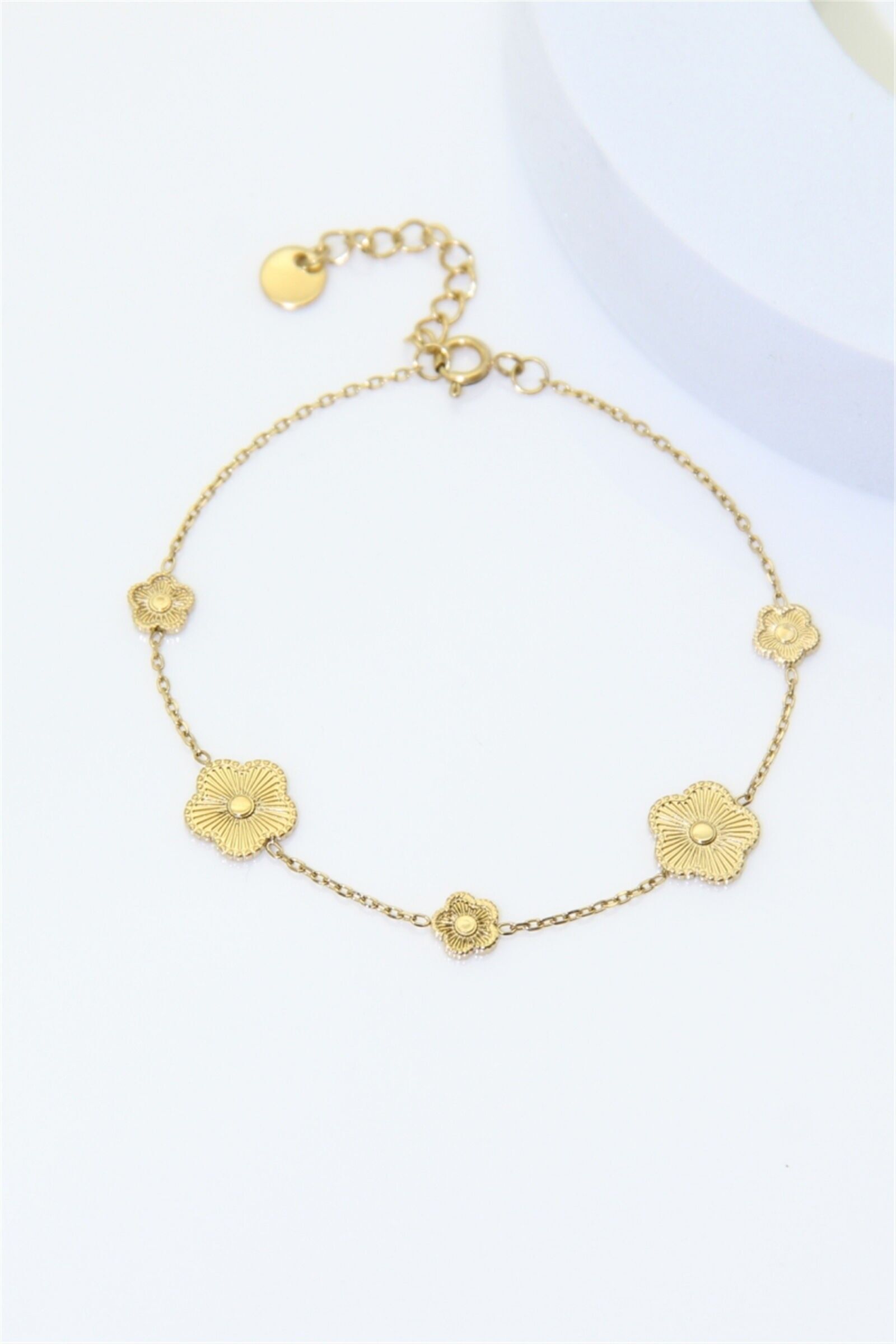 Gold-tone stainless steel flower bracelet – Adjustable fine chain bracelet