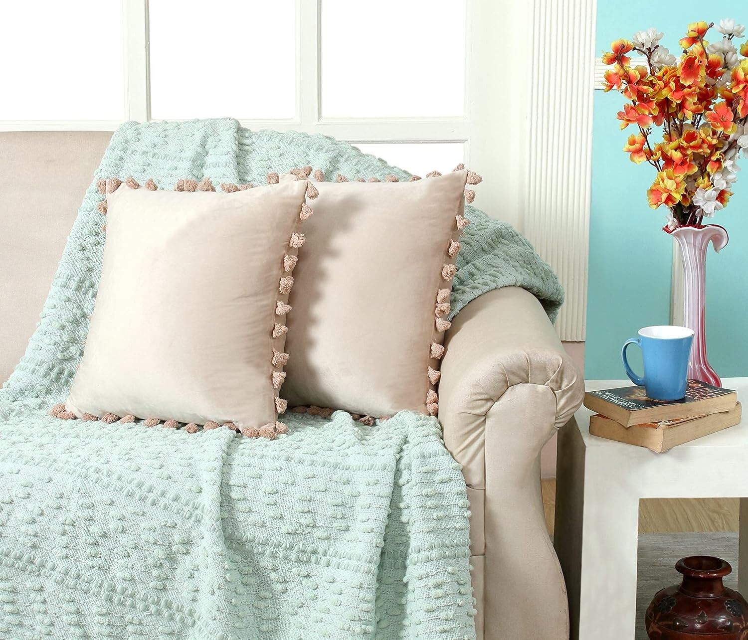 Housses de coussin décoratives en velours à franges et pompons Umi, 30 x 30 cm, lot de 2 | Coussin décoratif pour canapé, salon et chambre