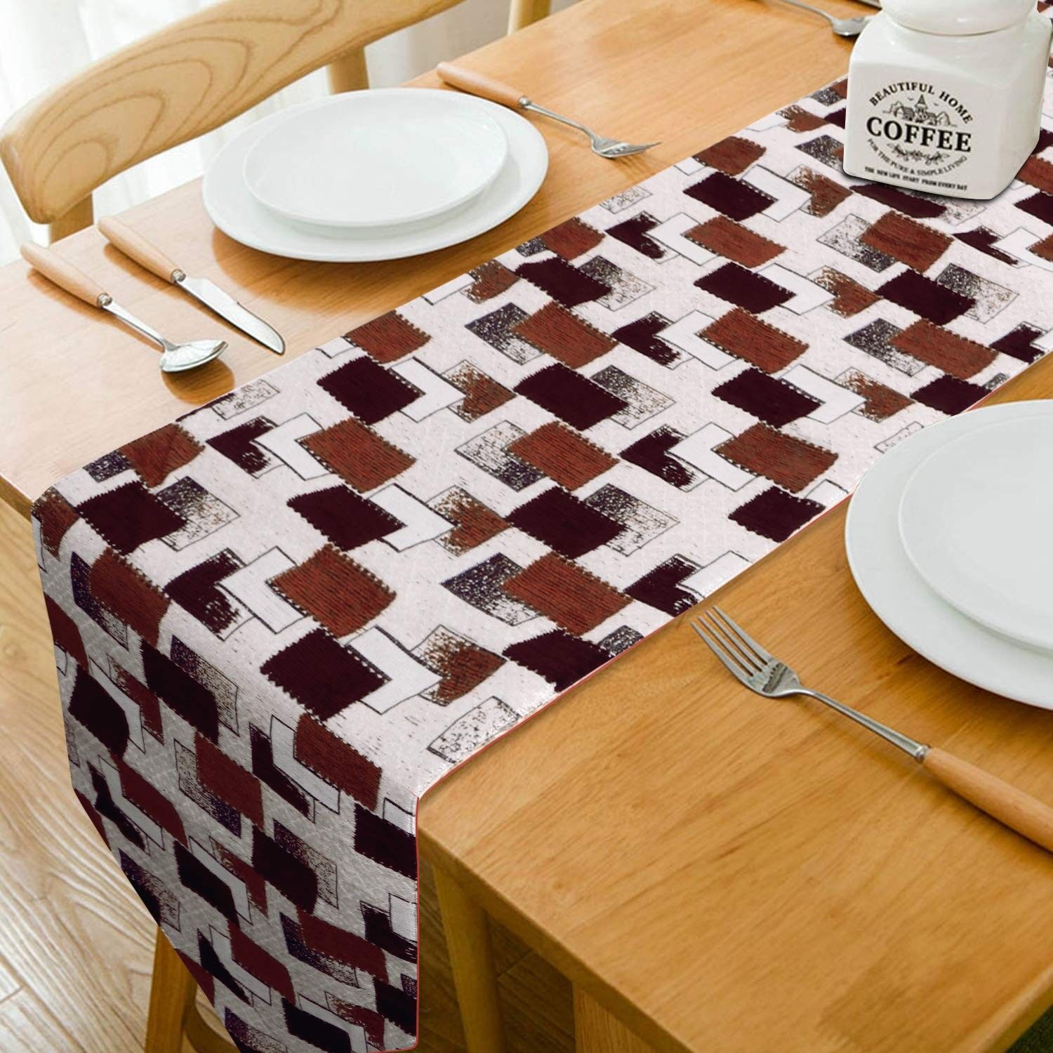 Chemin de table élégant en jacquard de coton, 33 x 198 cm, avec pompons, pour table 4 ou 6 couverts | Décoration intérieure, Table basse