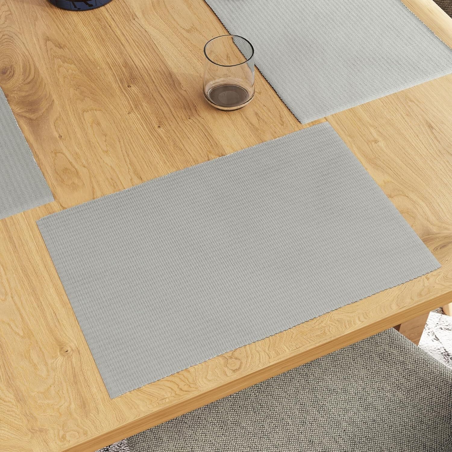 Lot de 6 sets de table en coton côtelé gris clair, faits main, 48 x 32 cm | Résistants à la chaleur et lavables